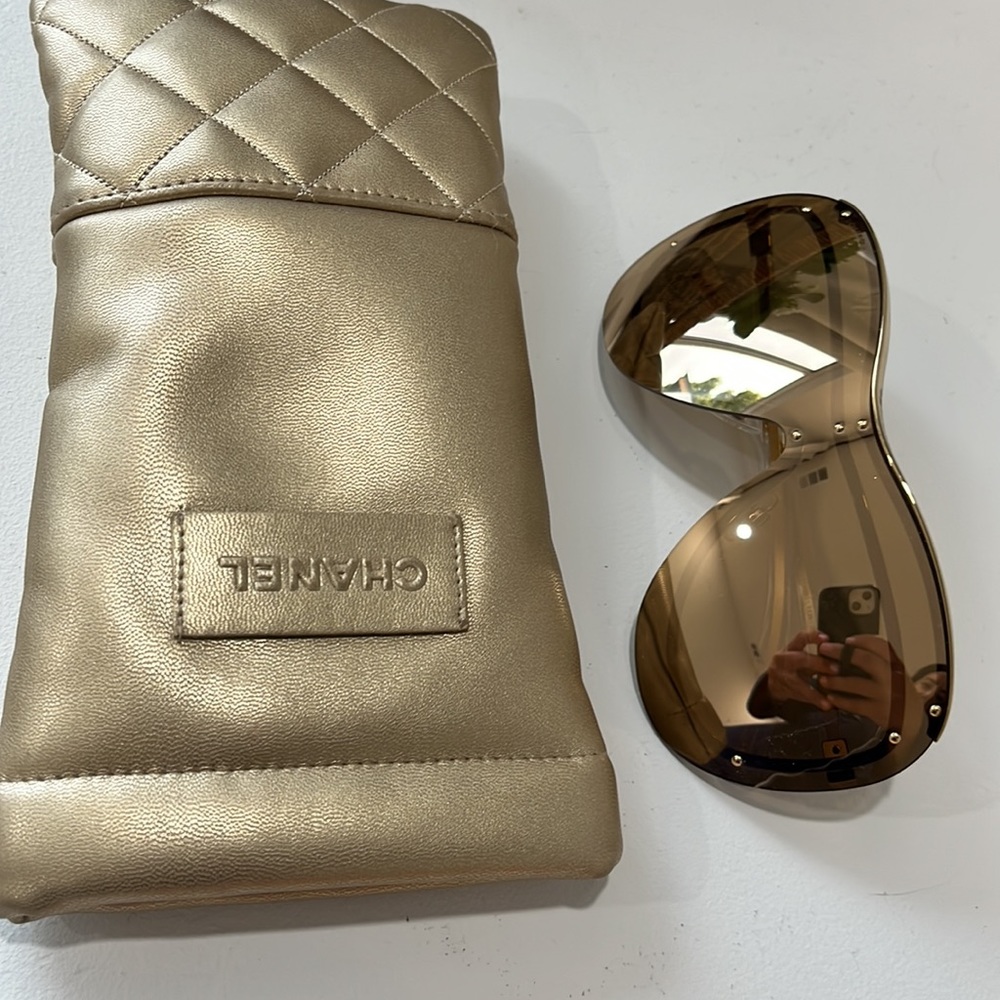 RARE Authentic Chanel Runway Shield Sunglasses - Picture 3 of 5